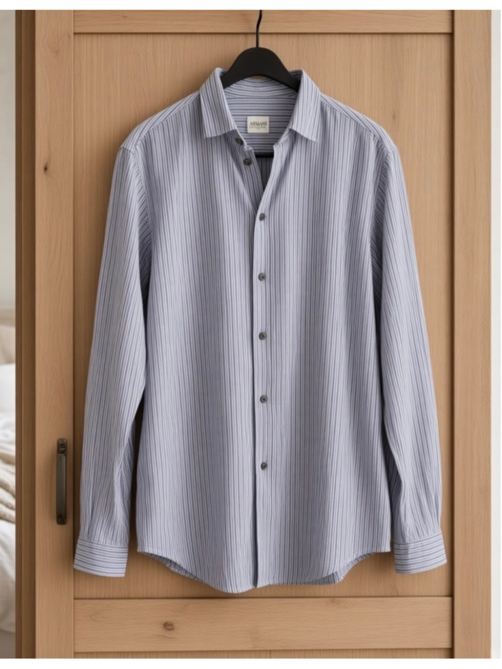 Men's Armani Collezioni Dress Shirt Size M Blue White Striped